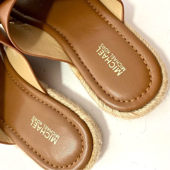 MICHAEL Miichael Kors Linden Brown Slip On Leather Sandals Size 9M Flat Jute - Picture 9 of 12